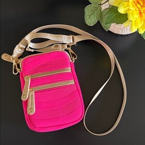 Sondra Roberts Cell Phone Crossbody
